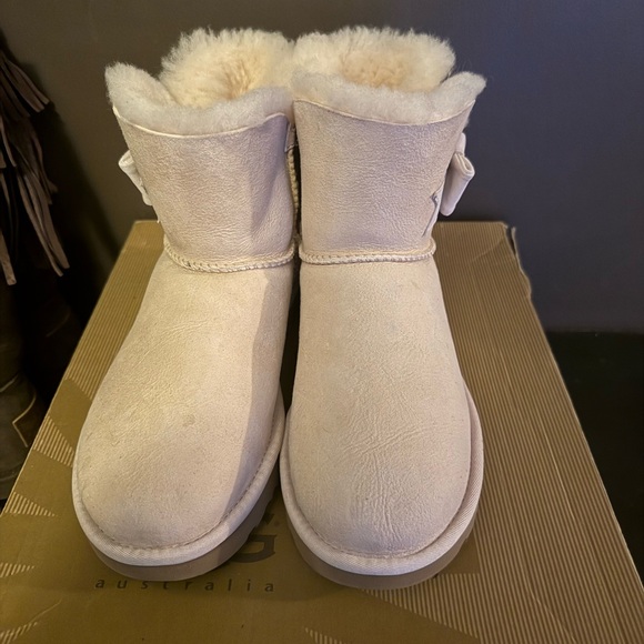 UGG Shoes - Ugg short boots with Swarovski crystal bow